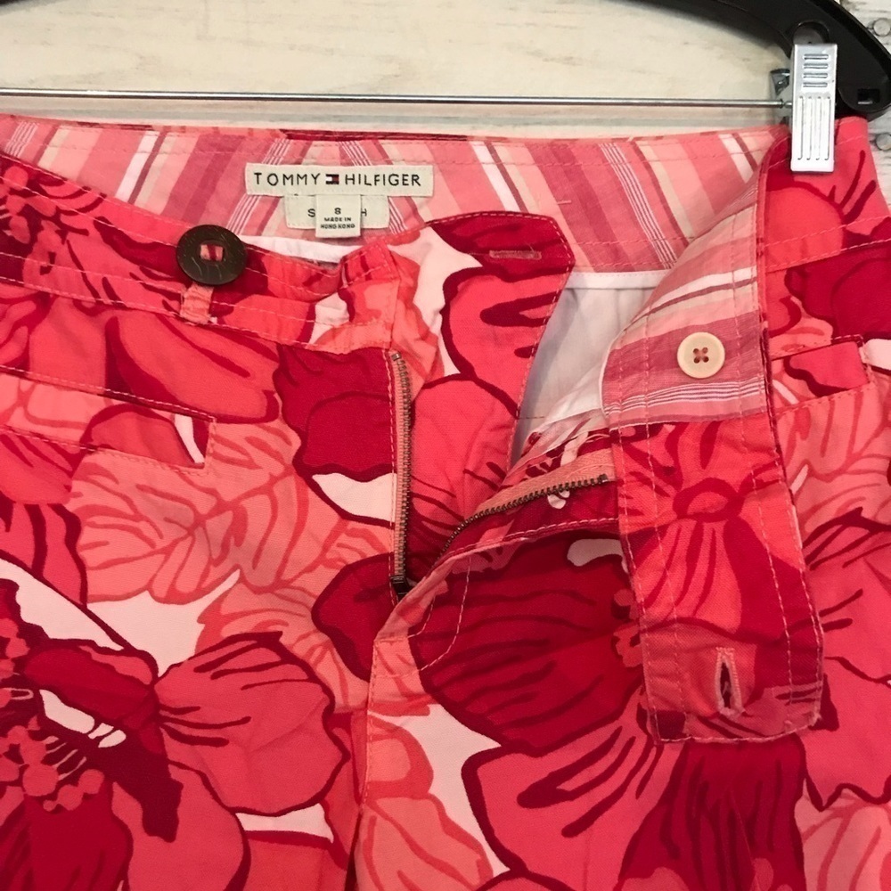 Tommy Hilfiger Pink Floral Crop Capri Pants 8 - Picture 5 of 6